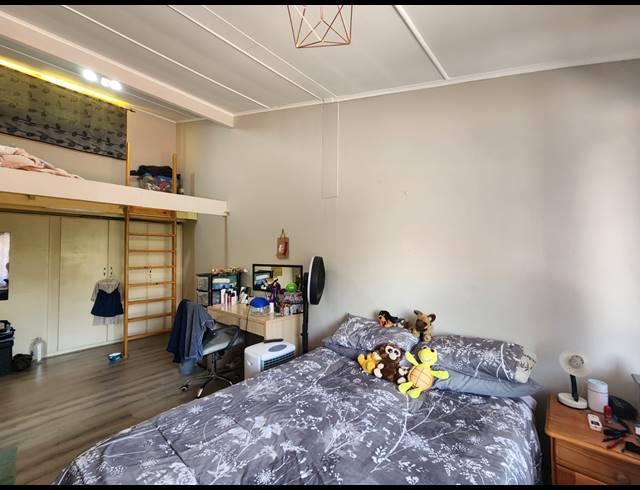2 BEDROOM TOWNHOUSE FOR SALE IN THREE RIVERS